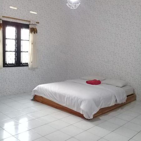 Apartament Ndalem Diajeng Jogyakarta Zewnętrze zdjęcie