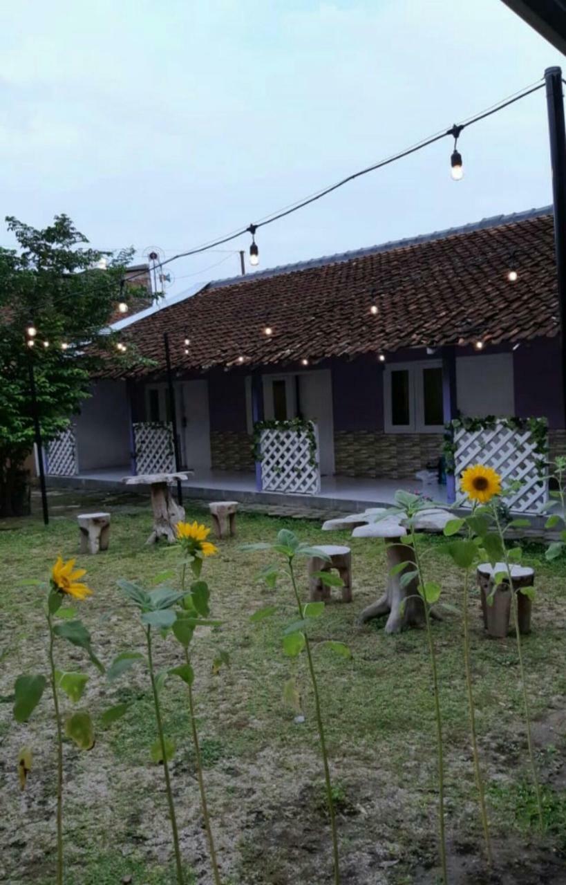 Apartament Ndalem Diajeng Jogyakarta Zewnętrze zdjęcie